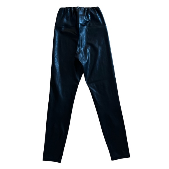 Aritzia Wilfred Daria Cropped Faux Leather Leggings - Picture 2 of 3